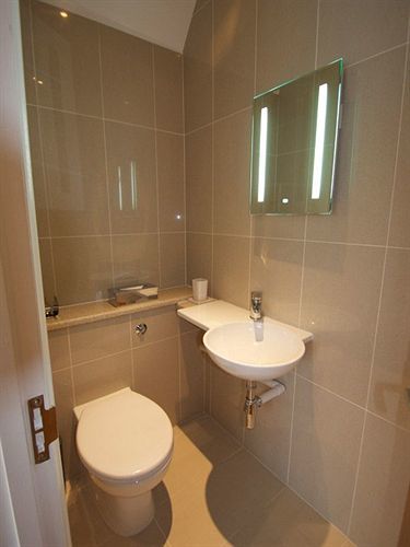 Clover Spa And Hotel Бирмингам Екстериор снимка